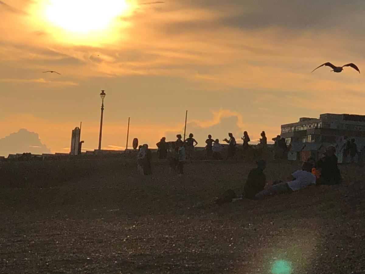 Poets Rest, Free Parking, Ev Socket Fees Apply Walk To Beach Brighton Exterior foto