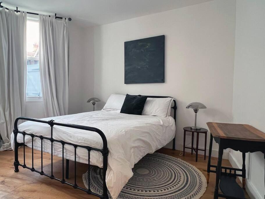 Poets Rest, Free Parking, Ev Socket Fees Apply Walk To Beach Brighton Exterior foto